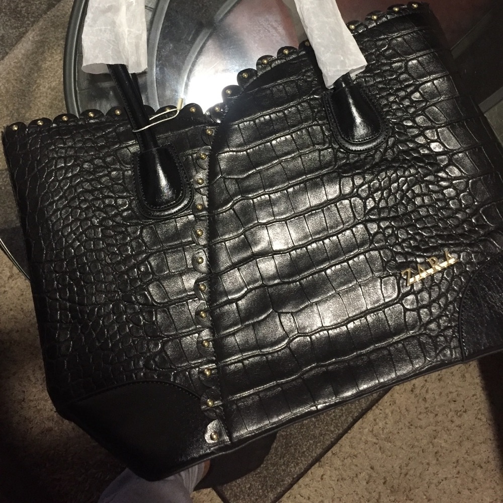 Black Croco women purse